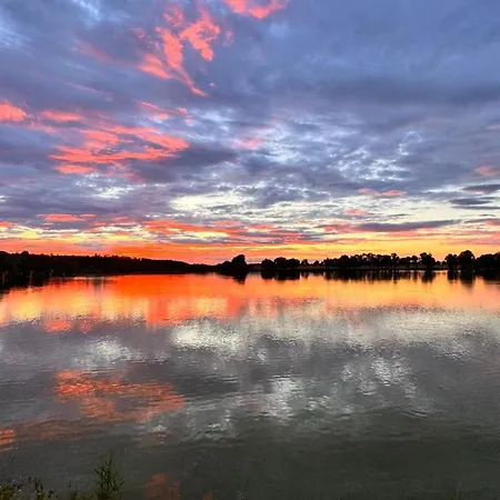 Bene- Hegyi Lägenhet Csepreg