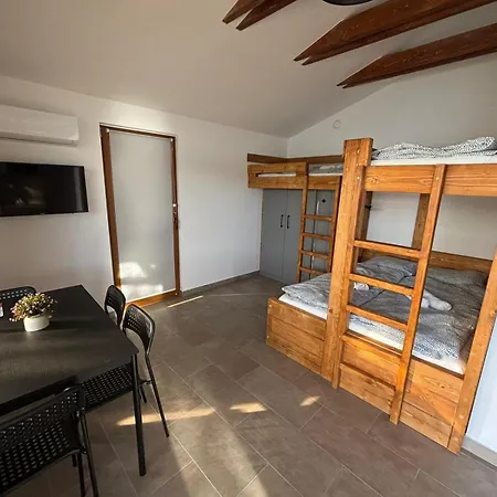 Apartment Bene- Hegyi Csepreg